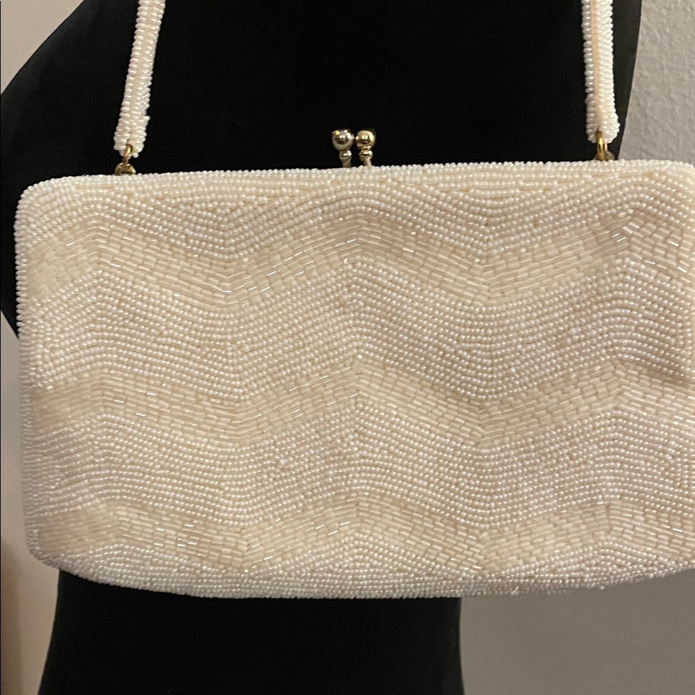 Chic Ivory Beaded Wristlet - Picture 6 of 8